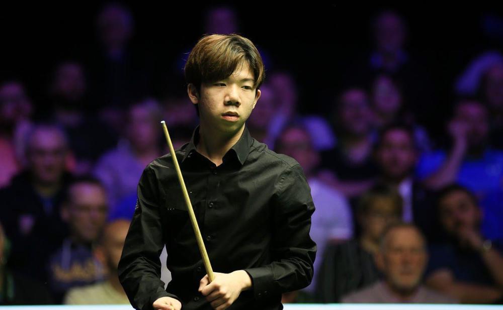 并在进攻端 并在进攻端