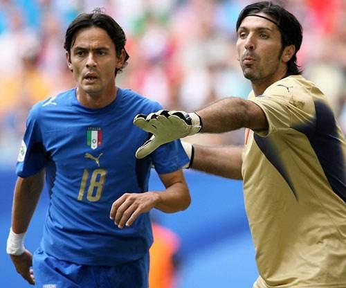 湖人曝出重磅交易计划：里夫斯或赴公牛，科比怀特成新目标