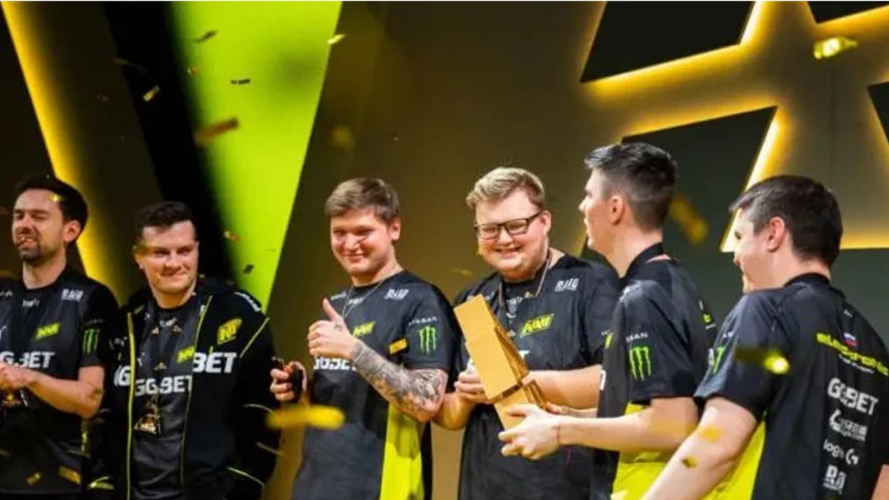 诺里奇必须 诺里奇必须